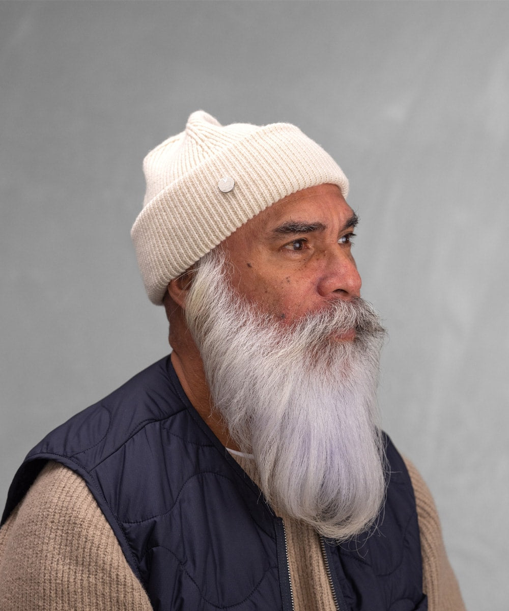 P&H Beanie Off White | Off-White | Silver