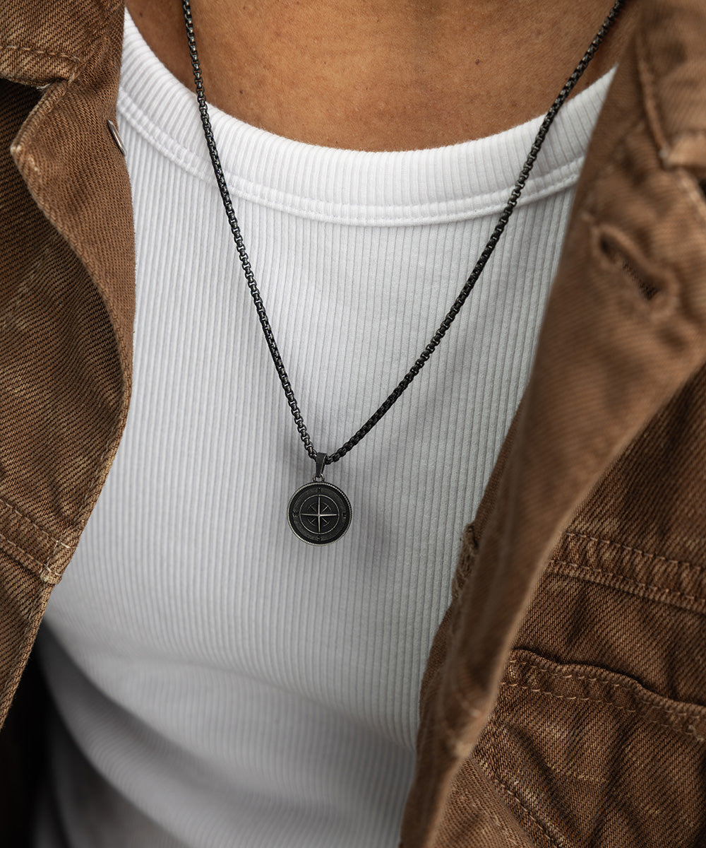 DIRT　COMPASS ROSE ネックレス Compass Rose Necklace | Vintage – Pig & Hen