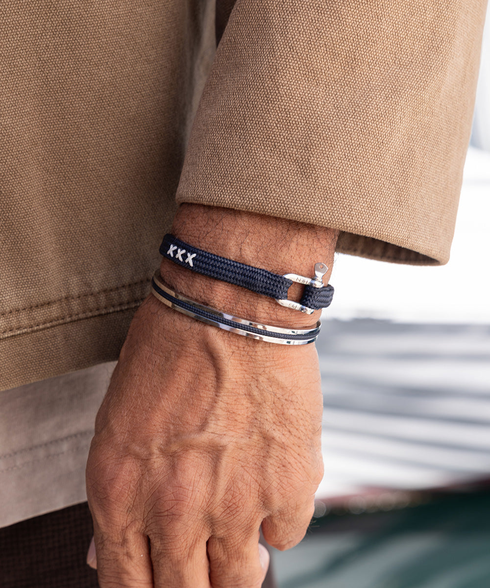 COA Vicious Vik Navy | Silver – Pig & Hen