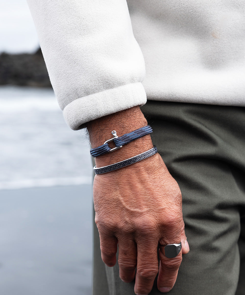 Vicious Vik Slate Gray - Ash Blue | Silver – Pig & Hen